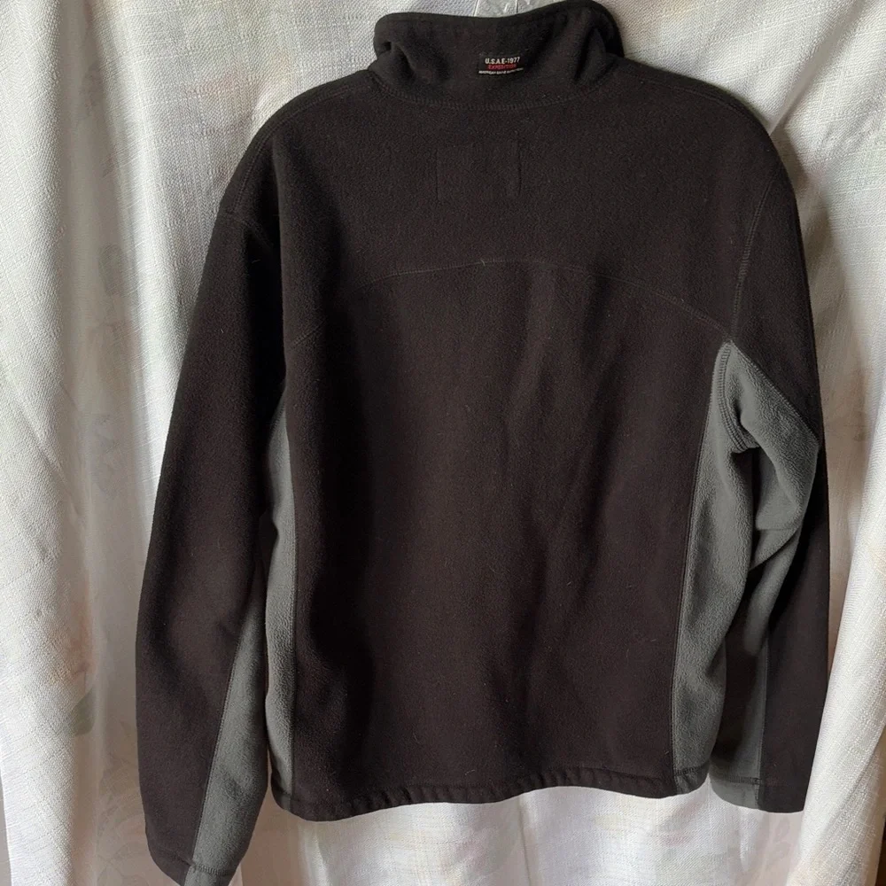 American Eagle Outfitters Black and Gray Lightweight Jacket - Picture 3 of 3